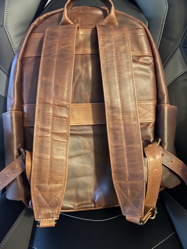 Tha Heritage Grain Leather Classic Backpack - Image 2